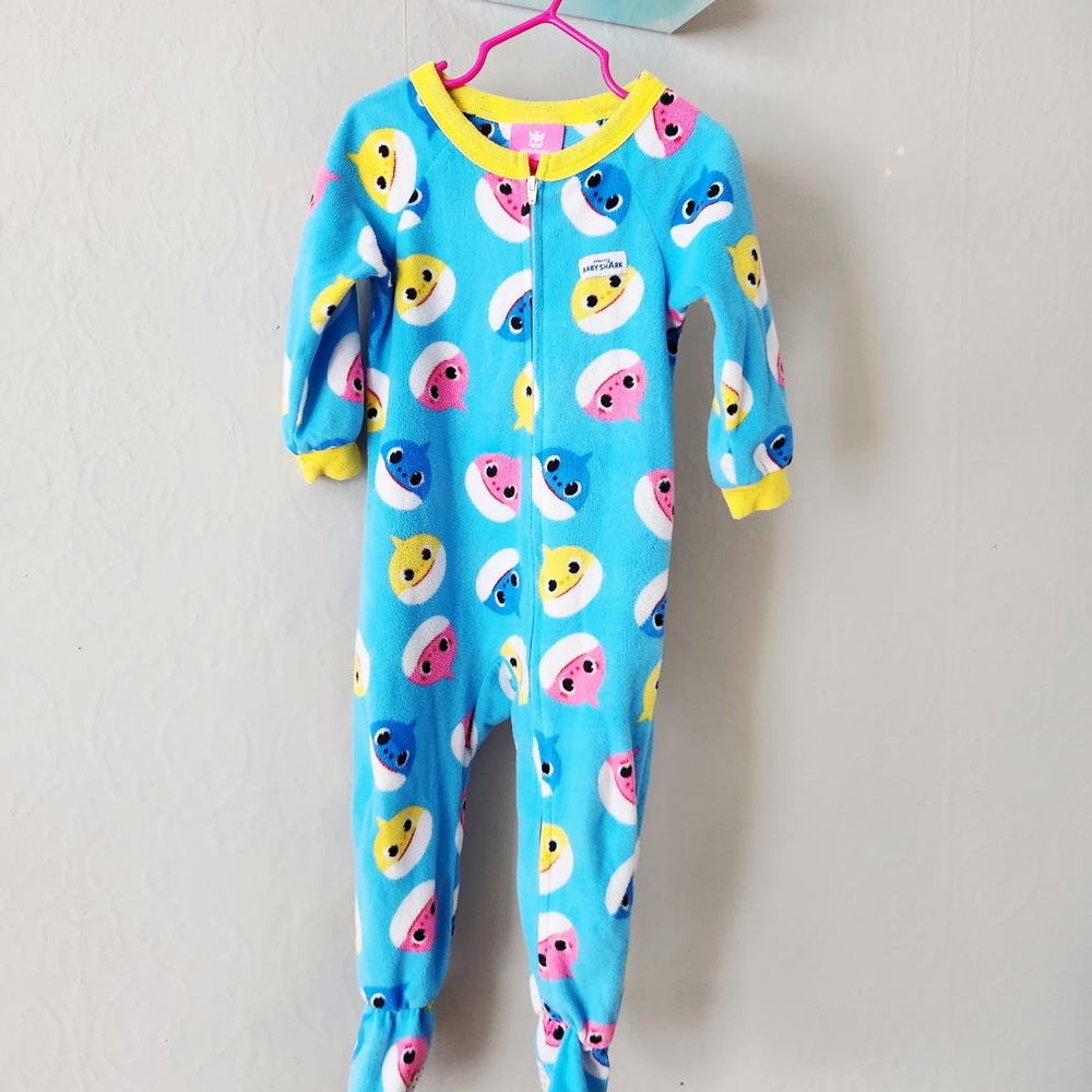Baby Shark 24m Footie Pajama